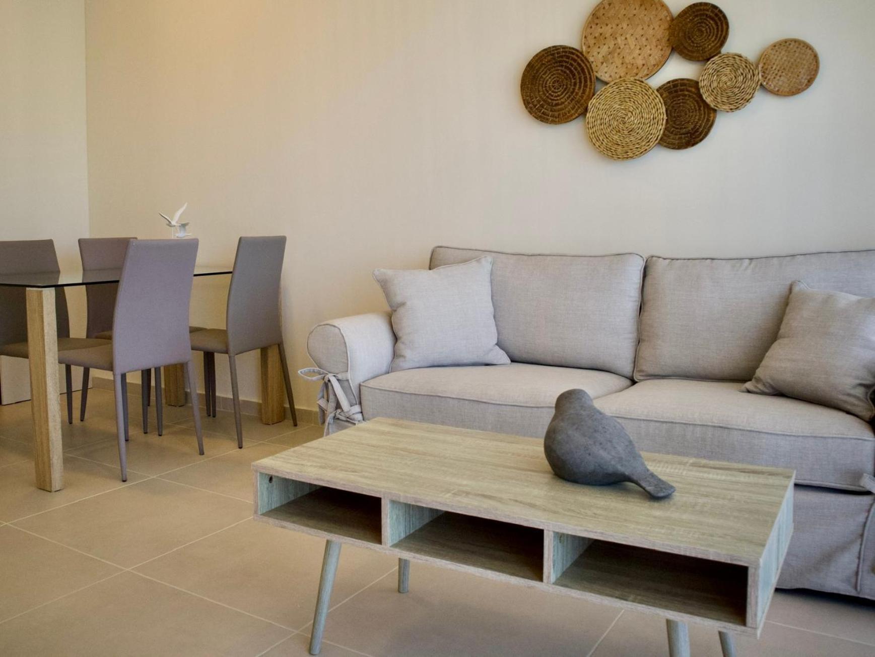 Resitour - Aphrodite Beachfront Pirgos Psilonerou Quarto foto