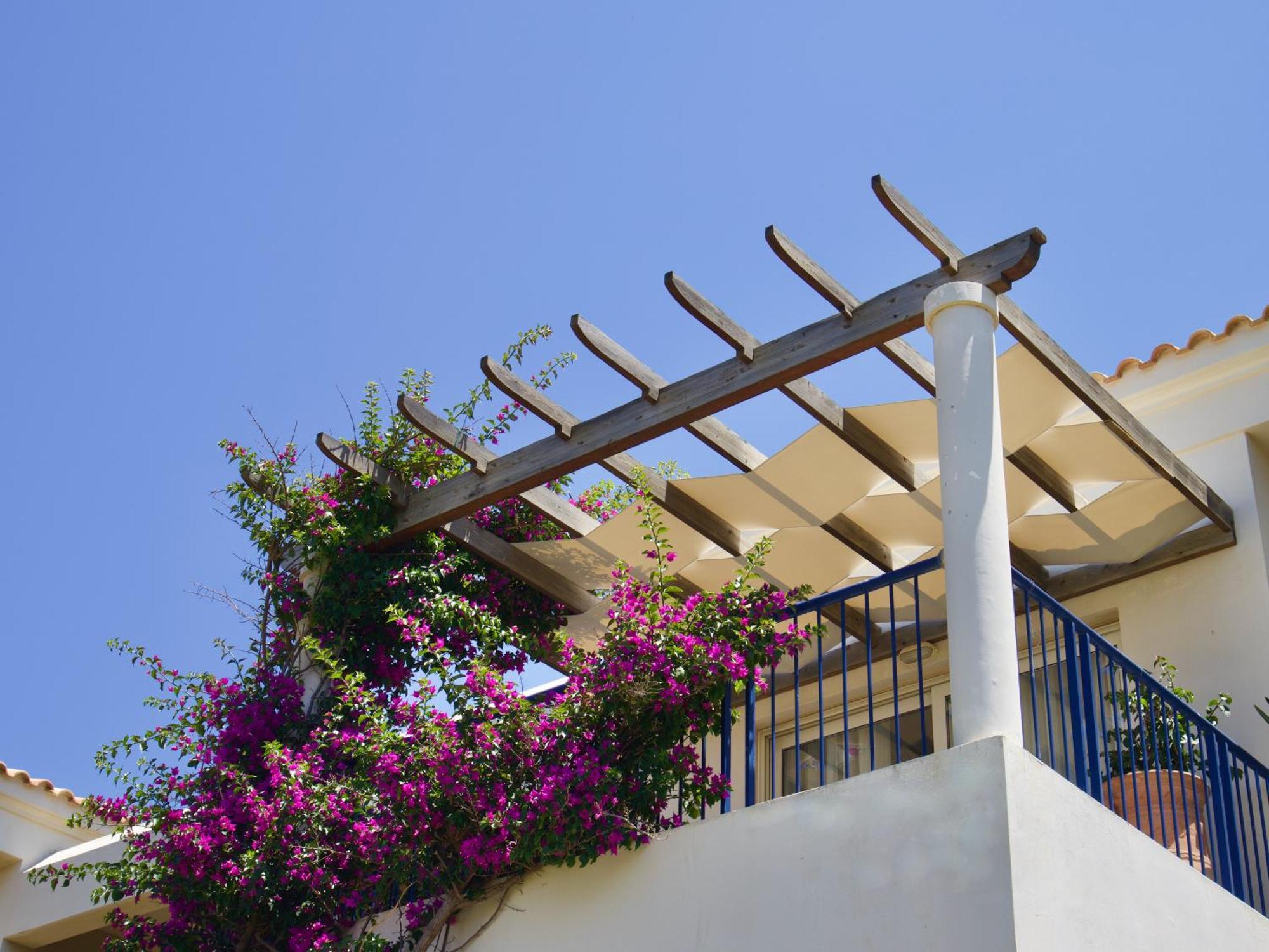 Resitour - Aphrodite Beachfront Pirgos Psilonerou Quarto foto